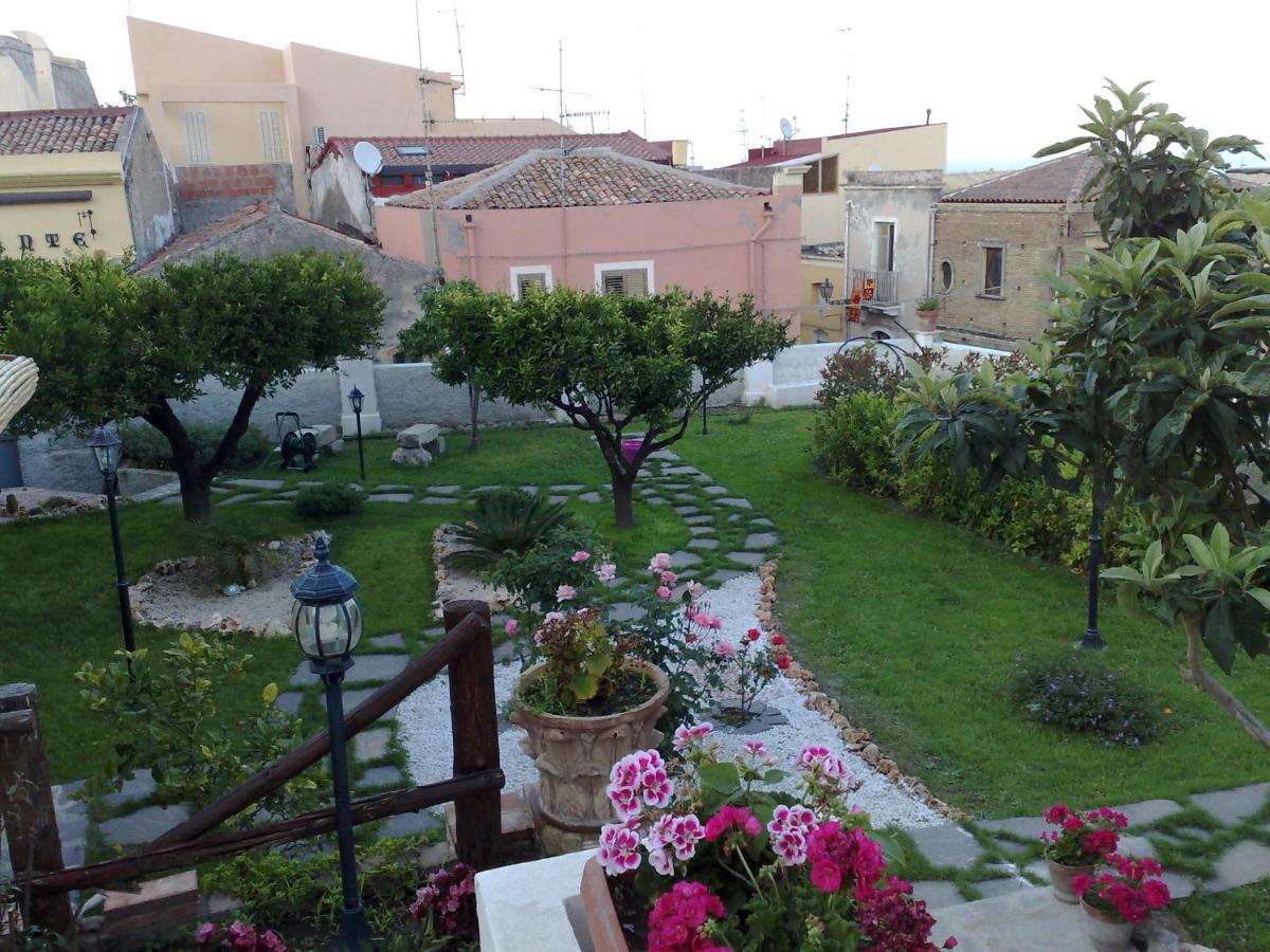 L'Antico Borgo Bed & Breakfast Milazzo Exterior photo