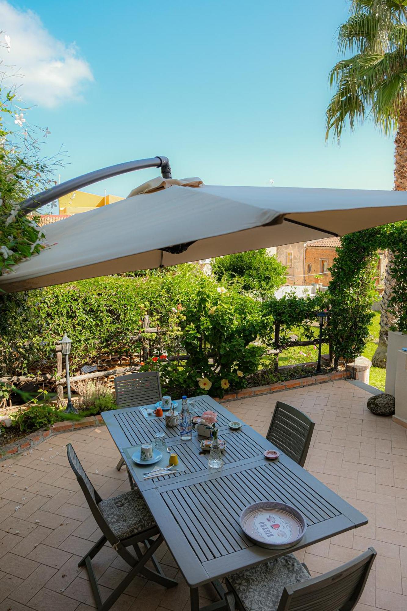 L'Antico Borgo Bed & Breakfast Milazzo Exterior photo